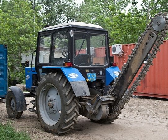 Траншеекопатель в аренду в Биробиджане и  Еврейской автономной области